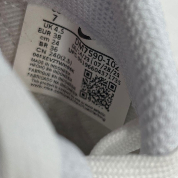 Nike Court Legacy Lift Platform "Sea Coral” Sneakers Size 7 NWOT MSRP 94.99 - Picture 8 of 8